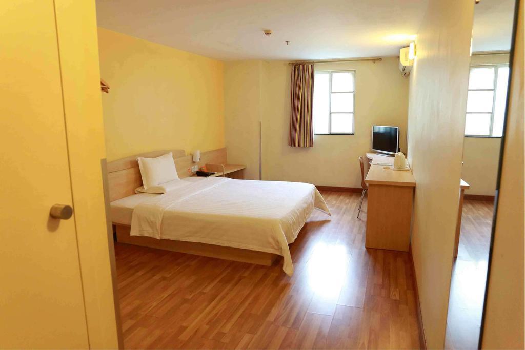 7Days Inn Dali Ancient Town دالي الغرفة الصورة